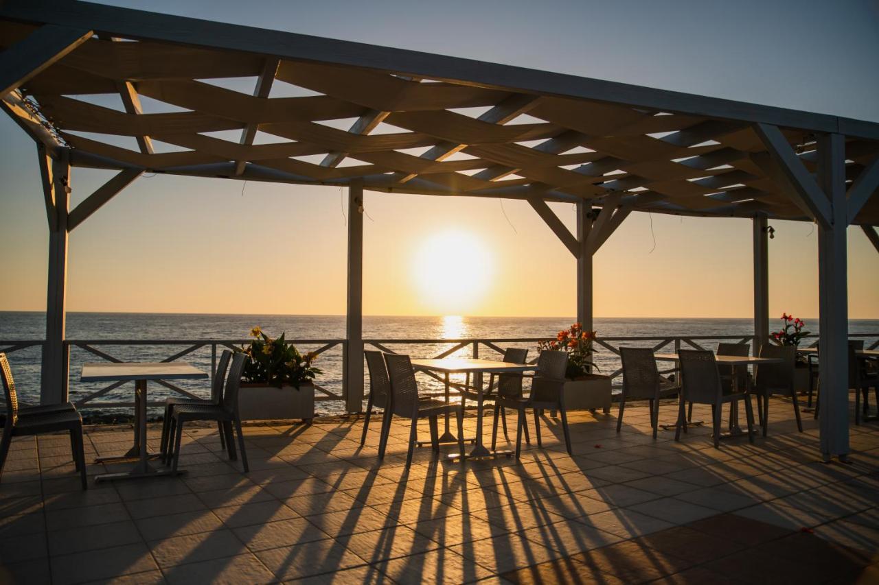 Mesogeios Hotel Marathopoli Luaran gambar