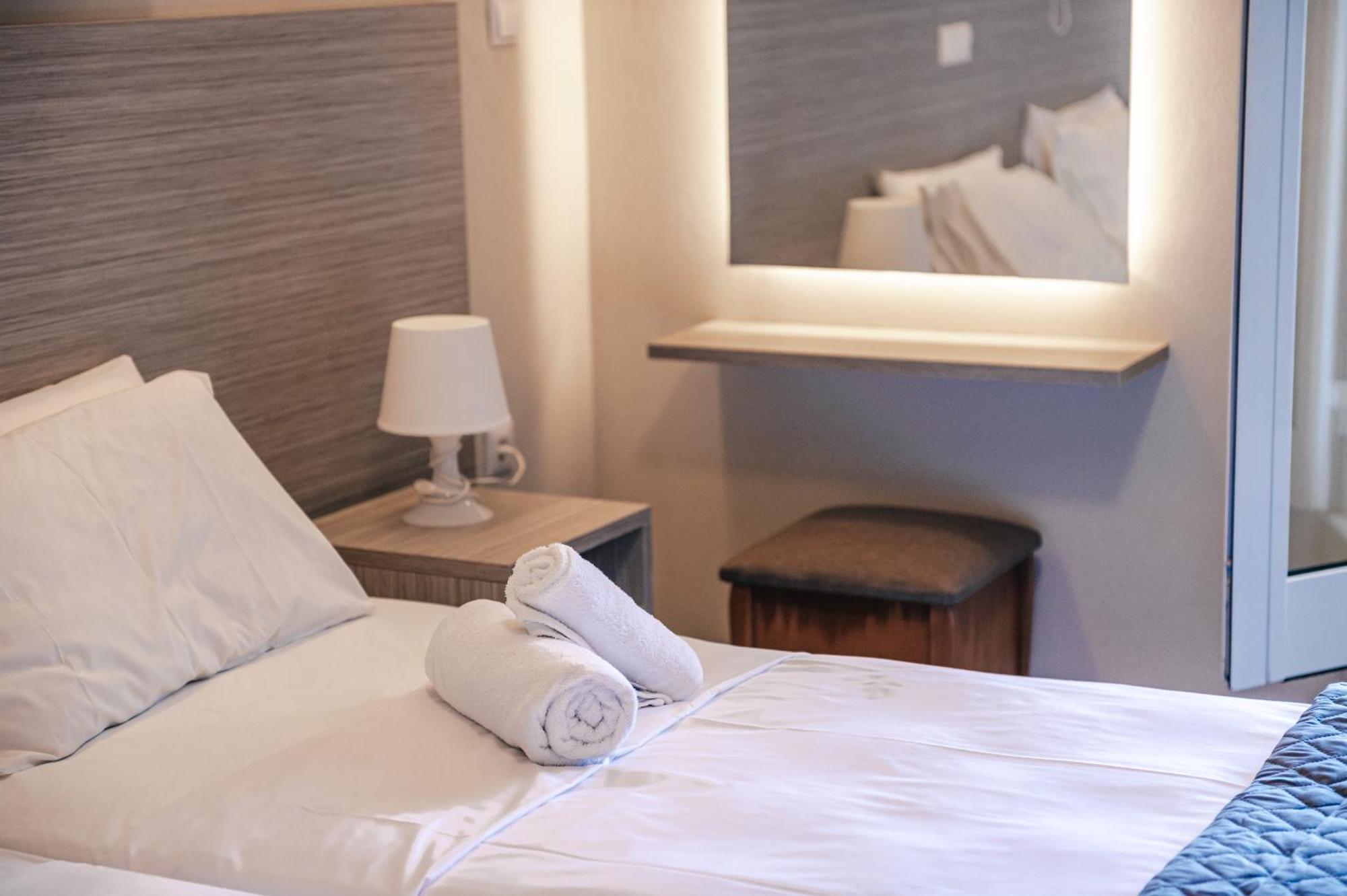 Mesogeios Hotel Marathopoli Luaran gambar