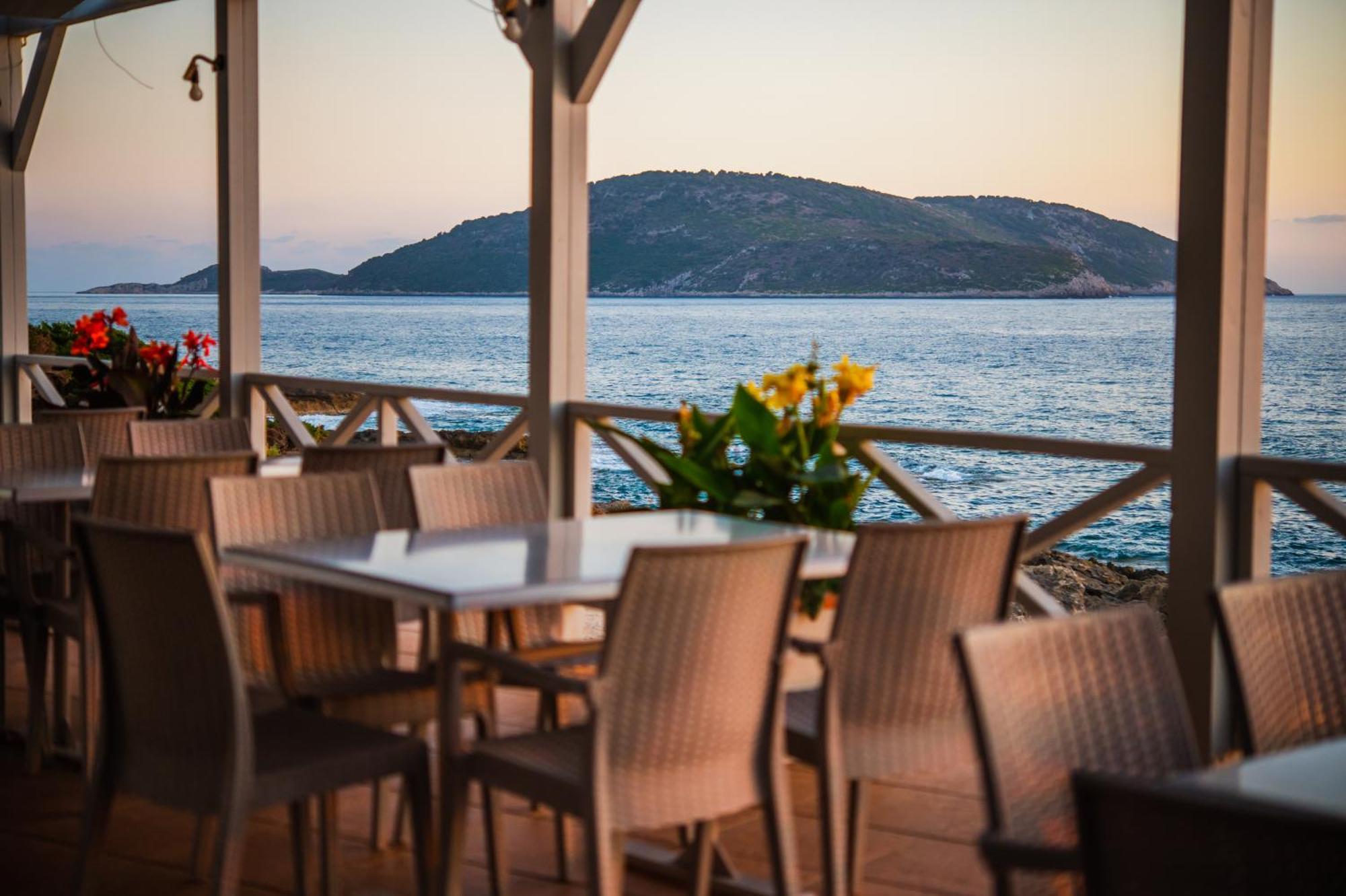 Mesogeios Hotel Marathopoli Luaran gambar